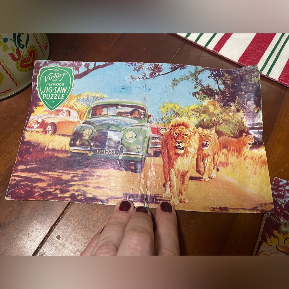 Rare Vintage Victory Wood Puzzle Made in England ON SAFARI complete 77 Pieces